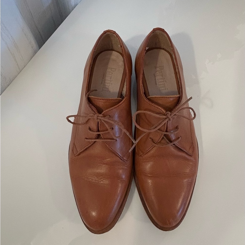 Pertini Women's Lace-Up Elegant Tan Leather Oxford Shoes Size 35EU, US size 4,5